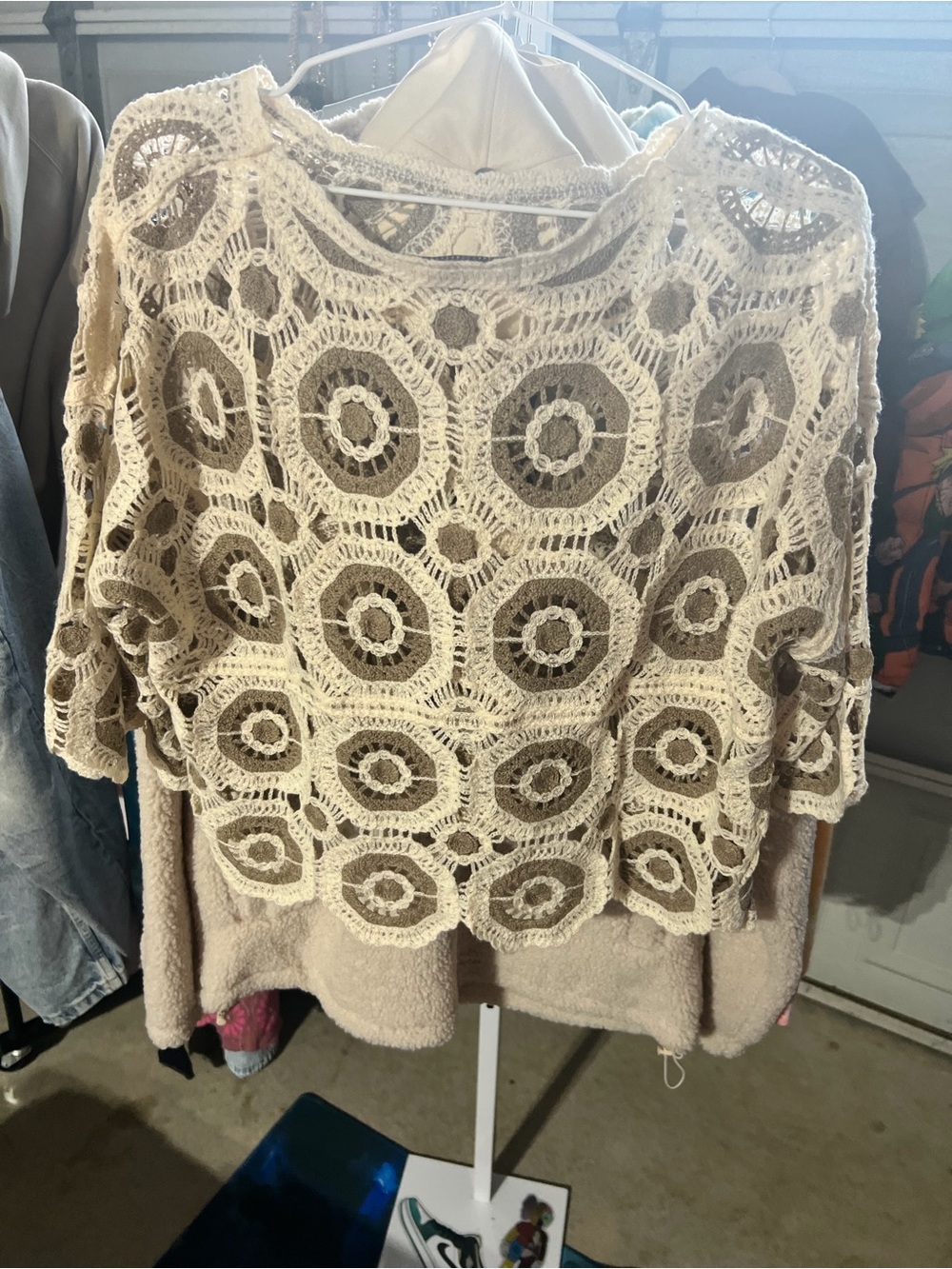 crocheted light sweater cropped